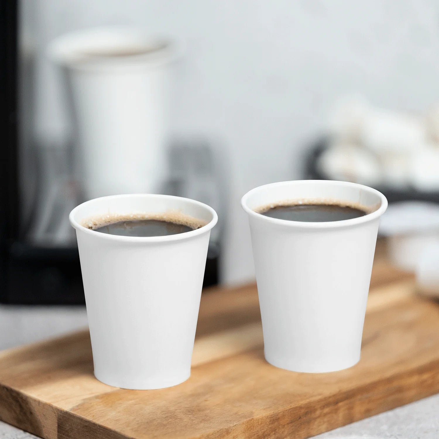 This eco-friendly paper cup is 100% recyclable, making it a sustainable choice for any business or event.